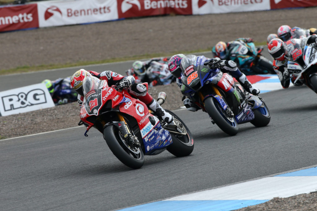 Christian Iddon (21) leads a pack of riders at Knockhill. Photo courtesy VisionTrack Ducati.