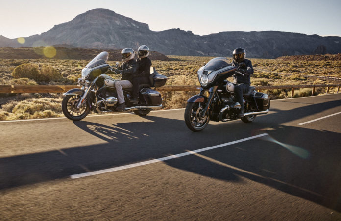 BMW's new R 18 Transcontinental (left) and R 18 B "Bagger" (right). Photo courtesy BMW Motorrad.