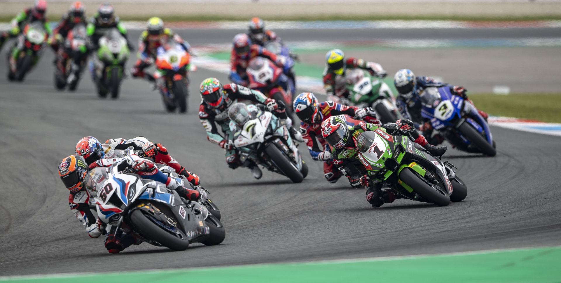 Michael van der Mark (60) leads Tom Sykes (behind van der Mark), Jonathan Rea (1), Alvaro Bautista (behind Rea), Chaz Davies (7), and the rest of the field at Assen. Photo courtesy Kawasaki.