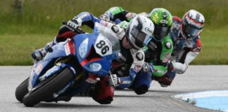 Ben Young (86), Jordan Szoke (behind Young), and Trevor Daley (behind Szoke) as seen in 2019. Photo by Damian Pereira, courtesy CSBK.