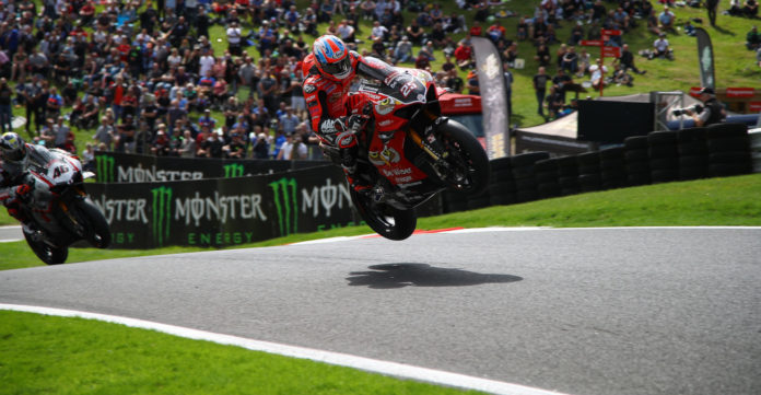 Josh Brookes (25) and Tommy Bridewell (46) going over "The Mountain" at Cadwell Park in 2019. Photo courtesy MSVR.