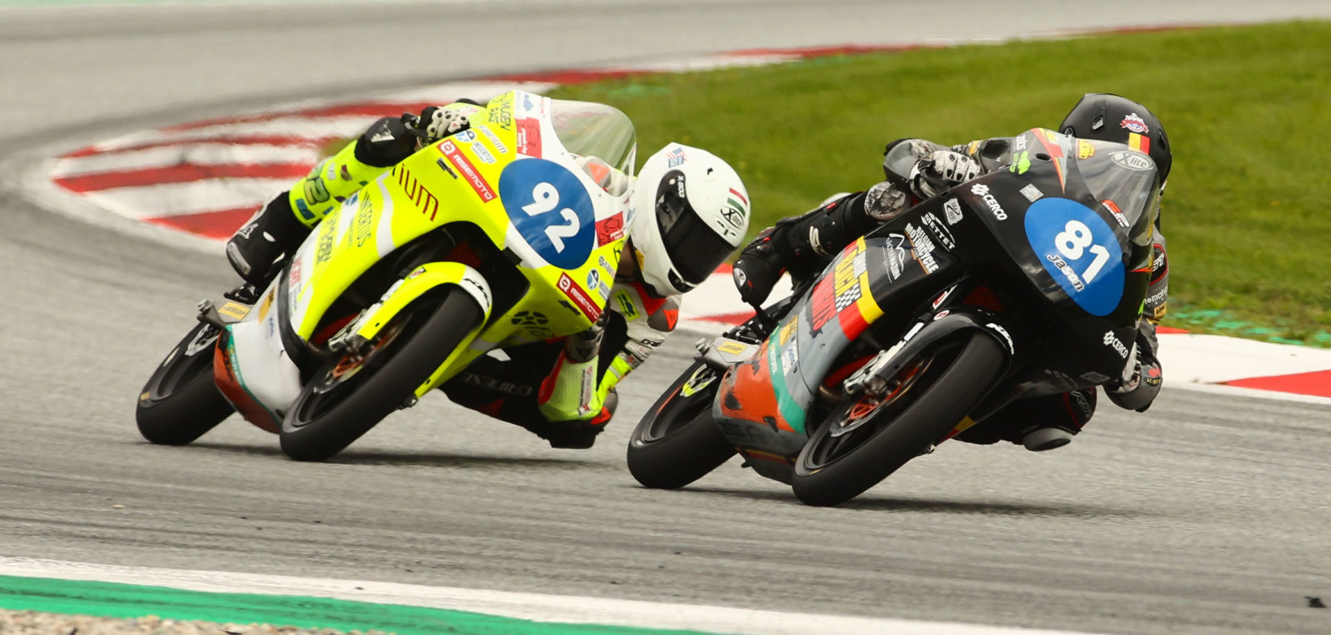 Belgian Lorenz Luciano (81) and Hungarian-American Rossi Moor (92) battled to the checkered flag in Race Two. Photo courtesy Dorna.