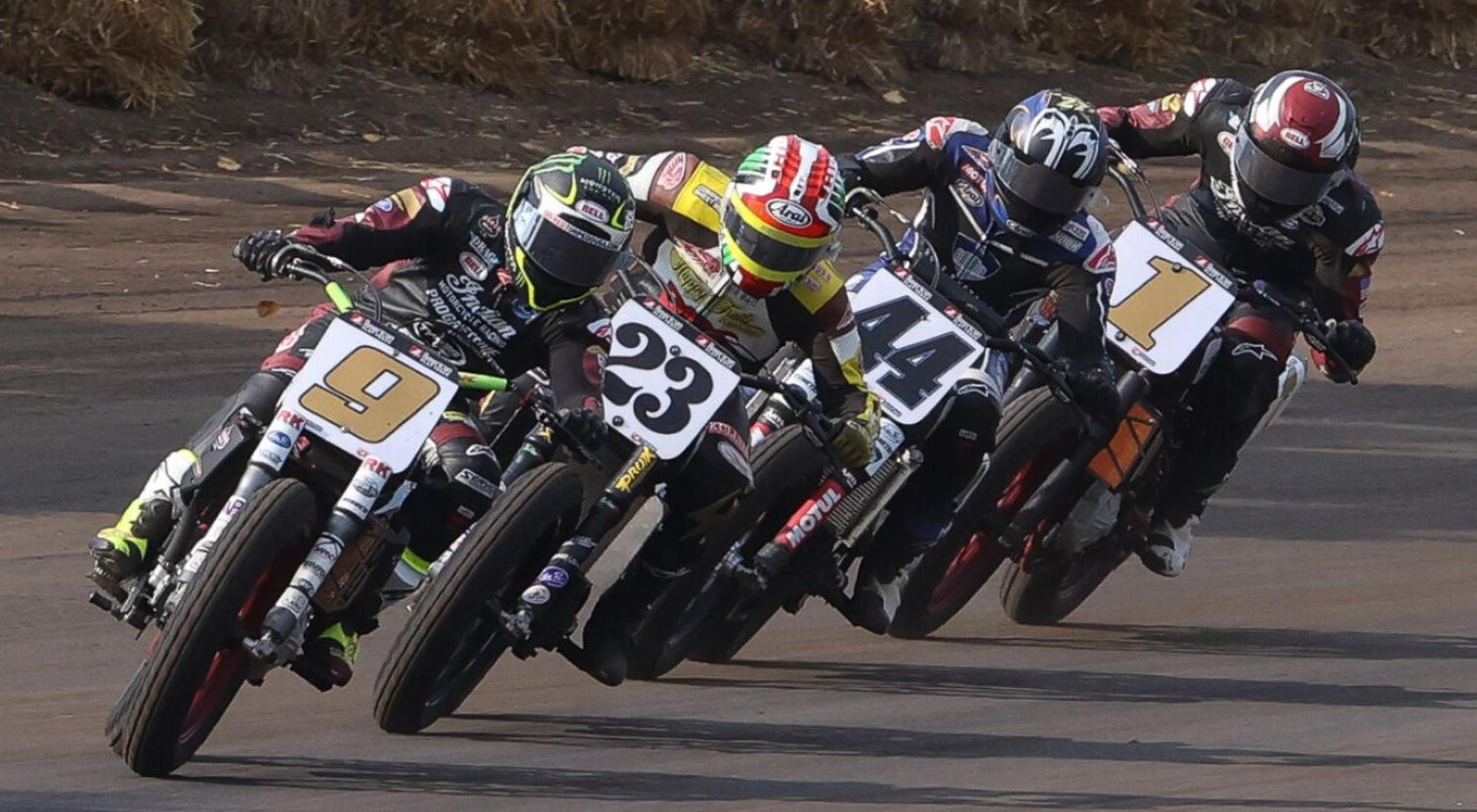 Jared Mees (9) leads Jeffrey Carver, Jr. (23), Brandon Robinson (44), and Briar Bauman (1) at the Springfield Mile in 2020. Photo by Brian J. Nelson, courtesy AFT.