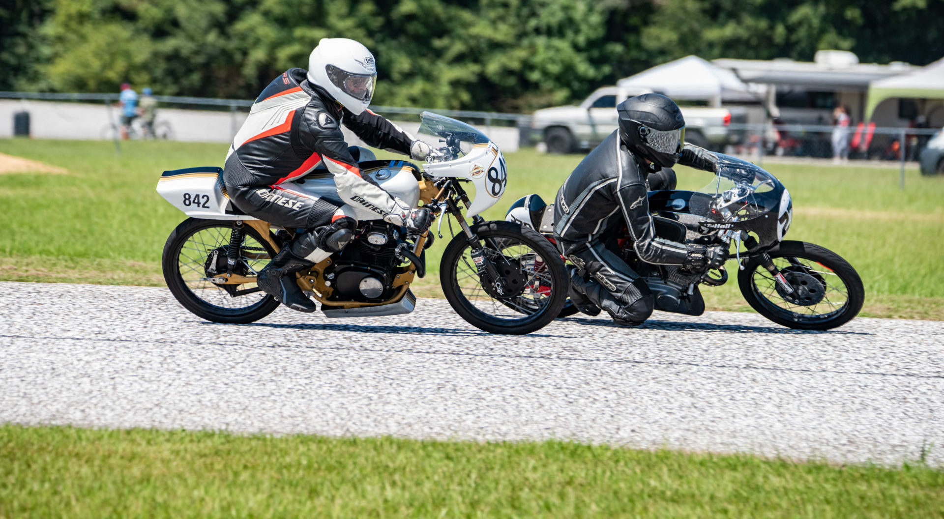 Rob Hall (270) passes Tom Sanders (842) on his way to winning the race battle for first place in the 200GP class at Talladega. Photo by Kevin McIntosh, courtesy AHRMA.