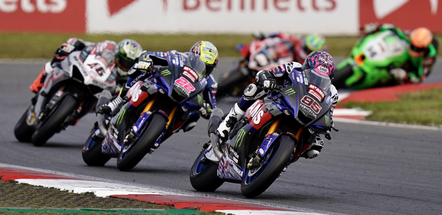 Tarran Mackenzie (95) leads Jason O'Halloran (22), Tommy Bridewell (46) and the rest during Race One at Snetterton. Photo courtesy MSVR.