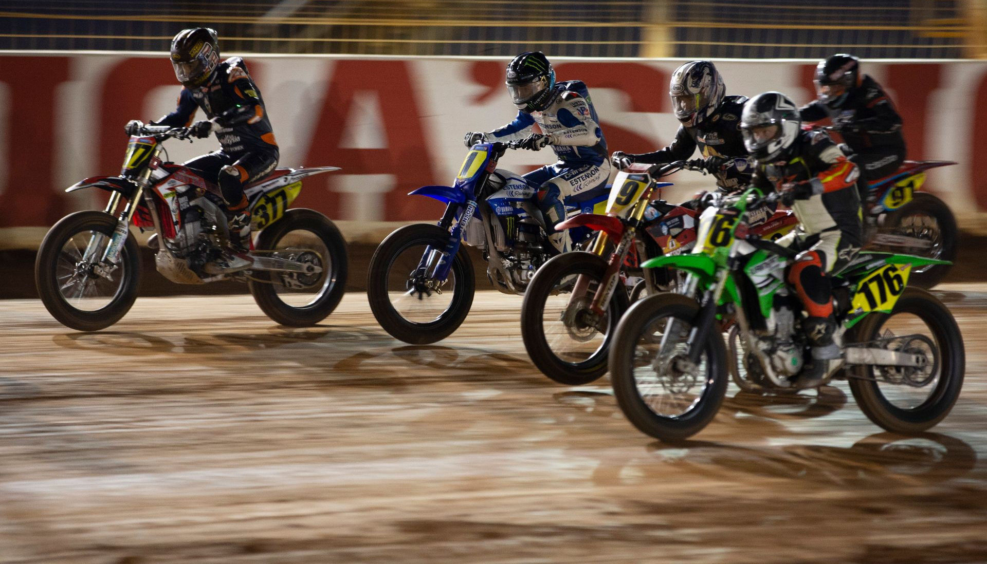 The start of the AFT Singles Main Event at the Charlotte Half-Mile with Dallas Daniels (1) looking for a safe place to be to clinch his second straight title. Photo courtesy Yamaha.