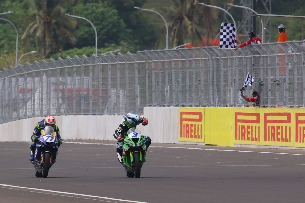 Raffaele De Rosa (3) held off Dominique Aegerter (77) to win World Supersport Race One Saturday in Indonesia. Photo courtesy Dorna.