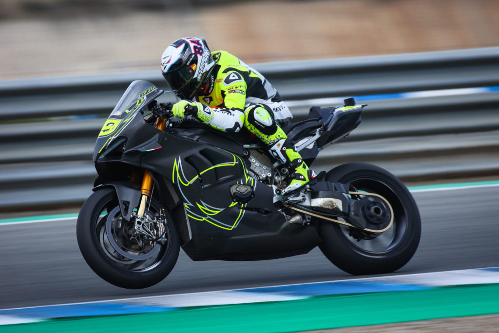 Alvaro Bautista (19) at speed on his new Ducati Panigale V4 R at Jerez. Photo courtesy Ducati.