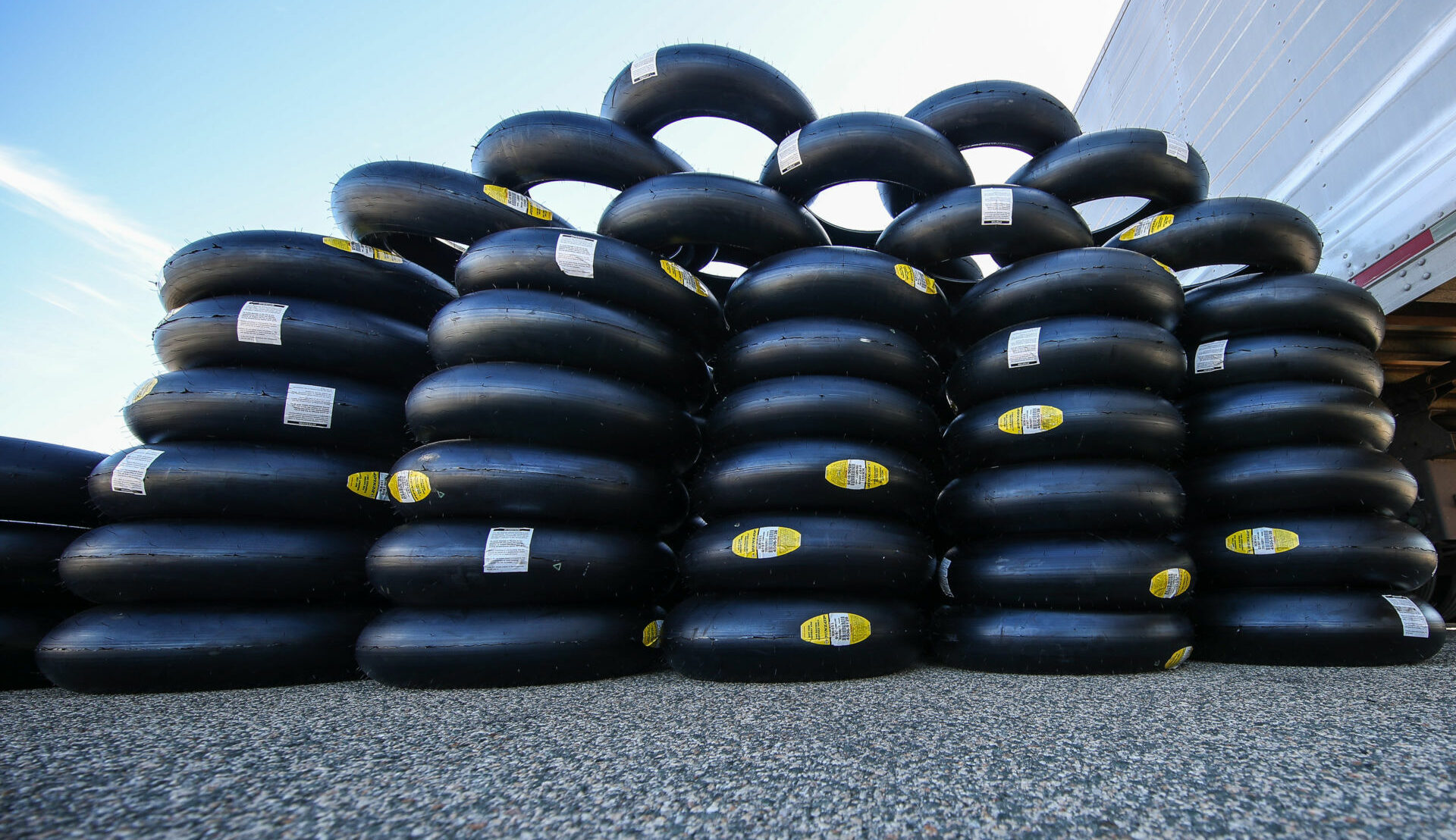 Dunlop is the new exclusive tire supplier for the Superstock class of the FIM Endurance World Championship. Photo by Brian J. Nelson.