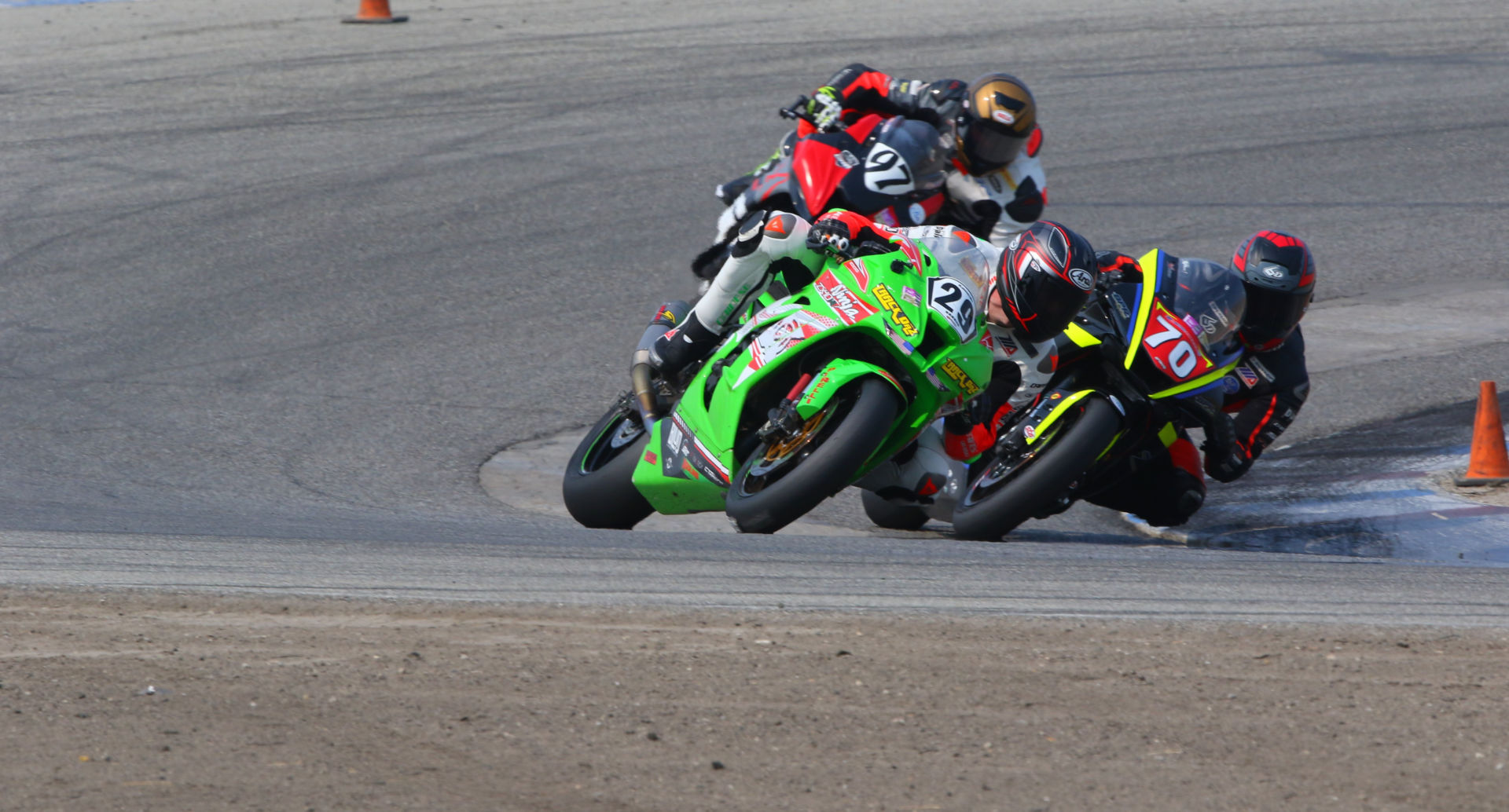 California Roadrace Assocation (CRA) racers in action. Photo by CaliPhotography.com, courtesy CRA.