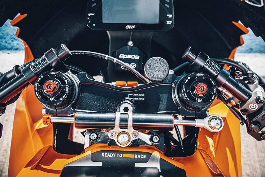 The RC 8C cockpit, with transverse-mounted steering damper. Photo courtesy KTM.