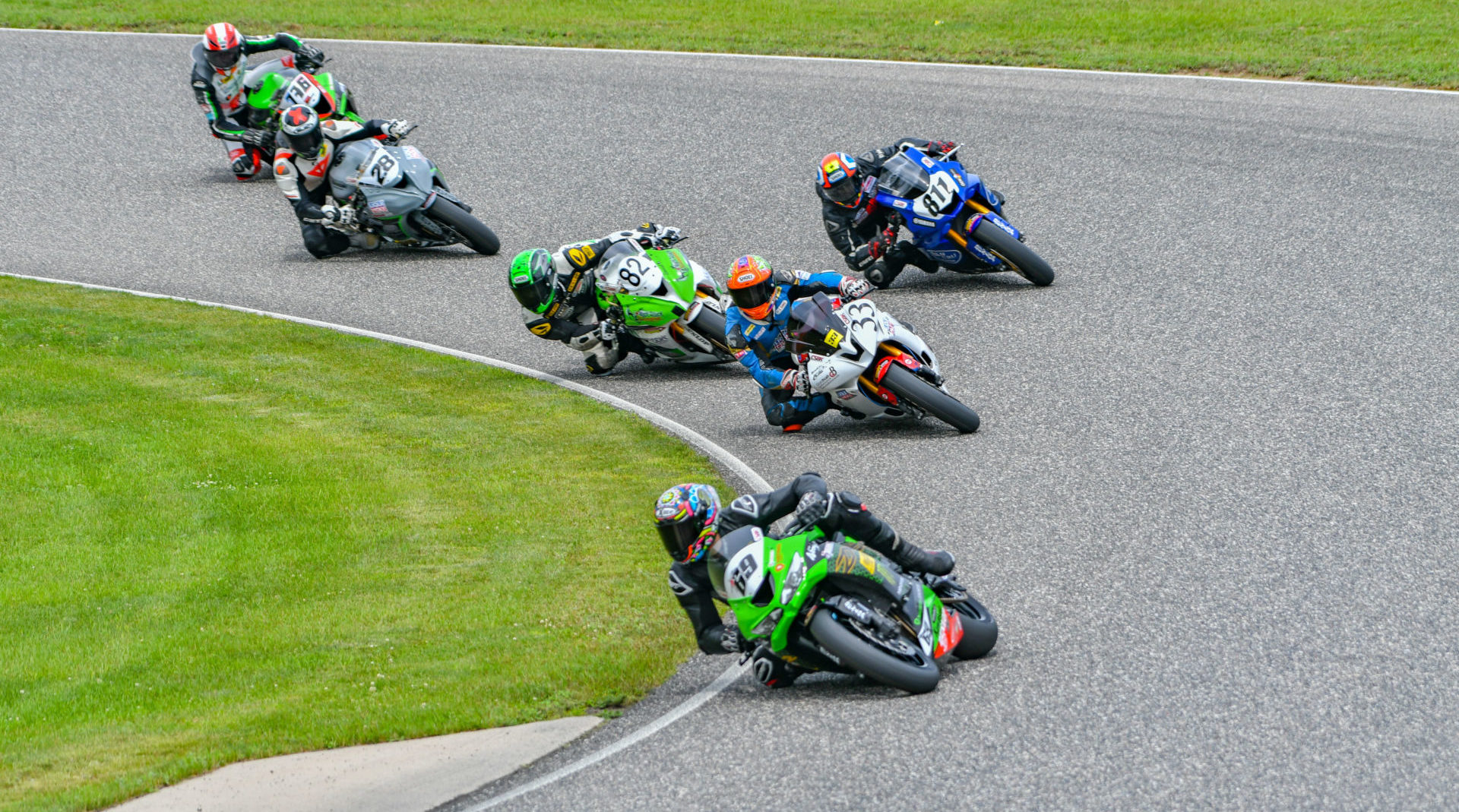 Action from the 2021 Liqui Moly Pro Sport Bike Championship with Christian Allard (69) leading Elliot Vieira (33), David MacKay (82), Jake LeClair (811), Philippe Masse (28), and Vincent Levillain (76). Photo by Damian Perieira, courtesy CSBK.