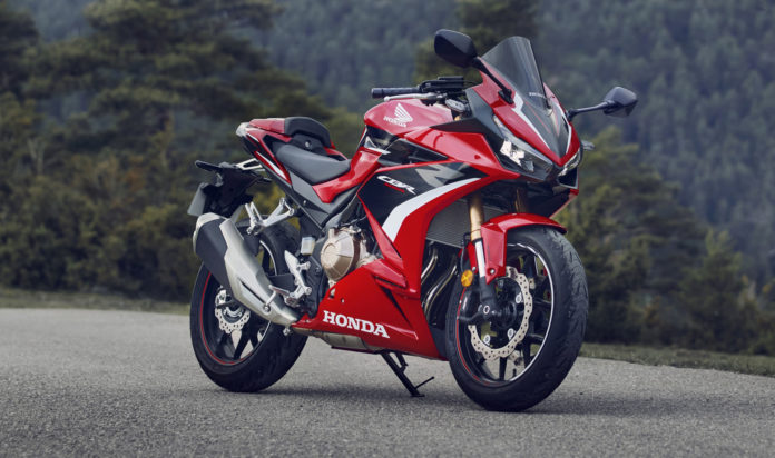 A European-model 2022 Honda CBR500R. Photo courtesy American Honda. A European-model 2022 Honda CBR500R. Photo courtesy American Honda.