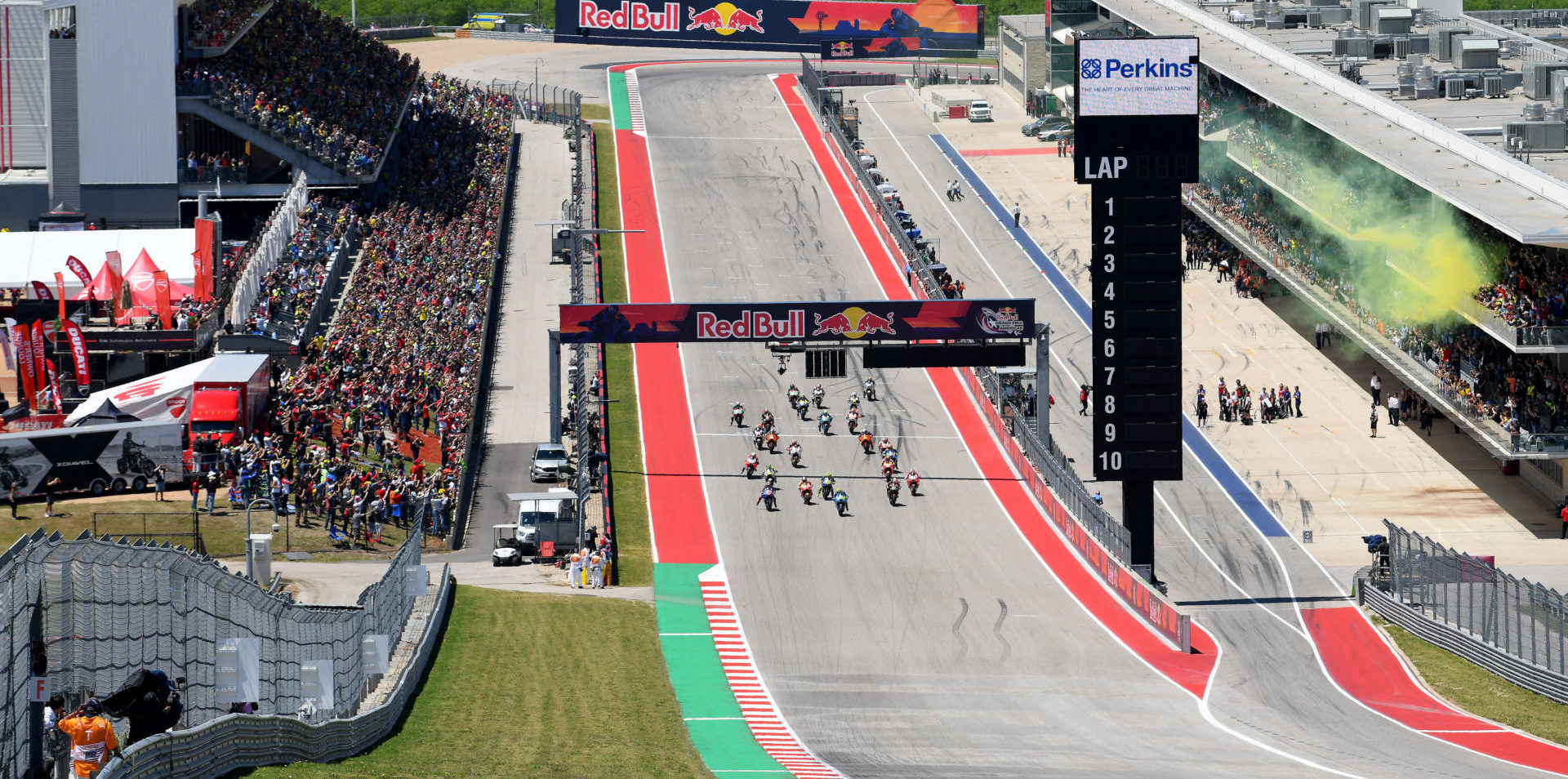 The start of the MotoGP race at COTA in 2018. Photo courtesy Michelin.