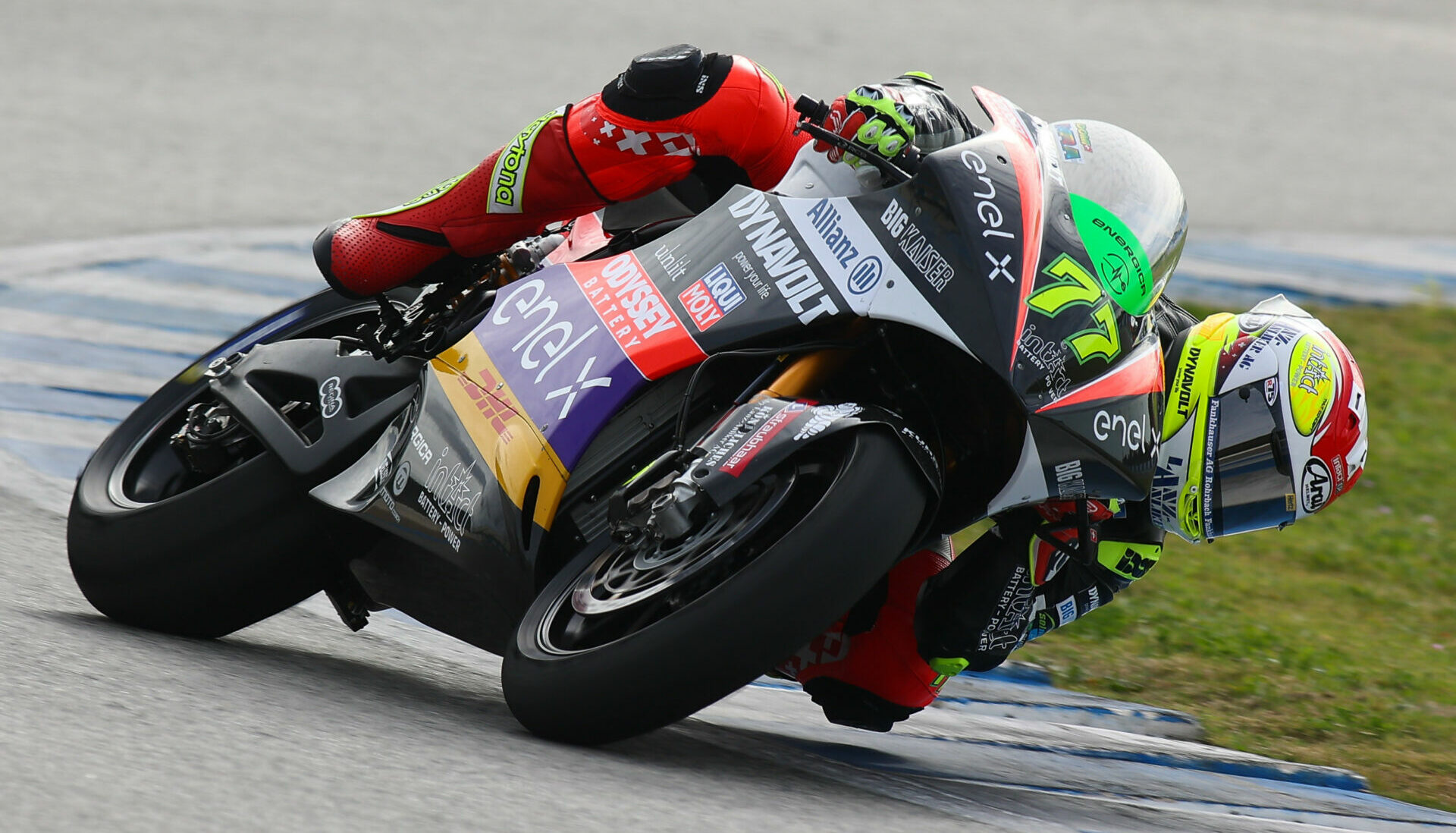 Dominique Aegerter (77) testing at Jerez. Photo courtesy Dorna.