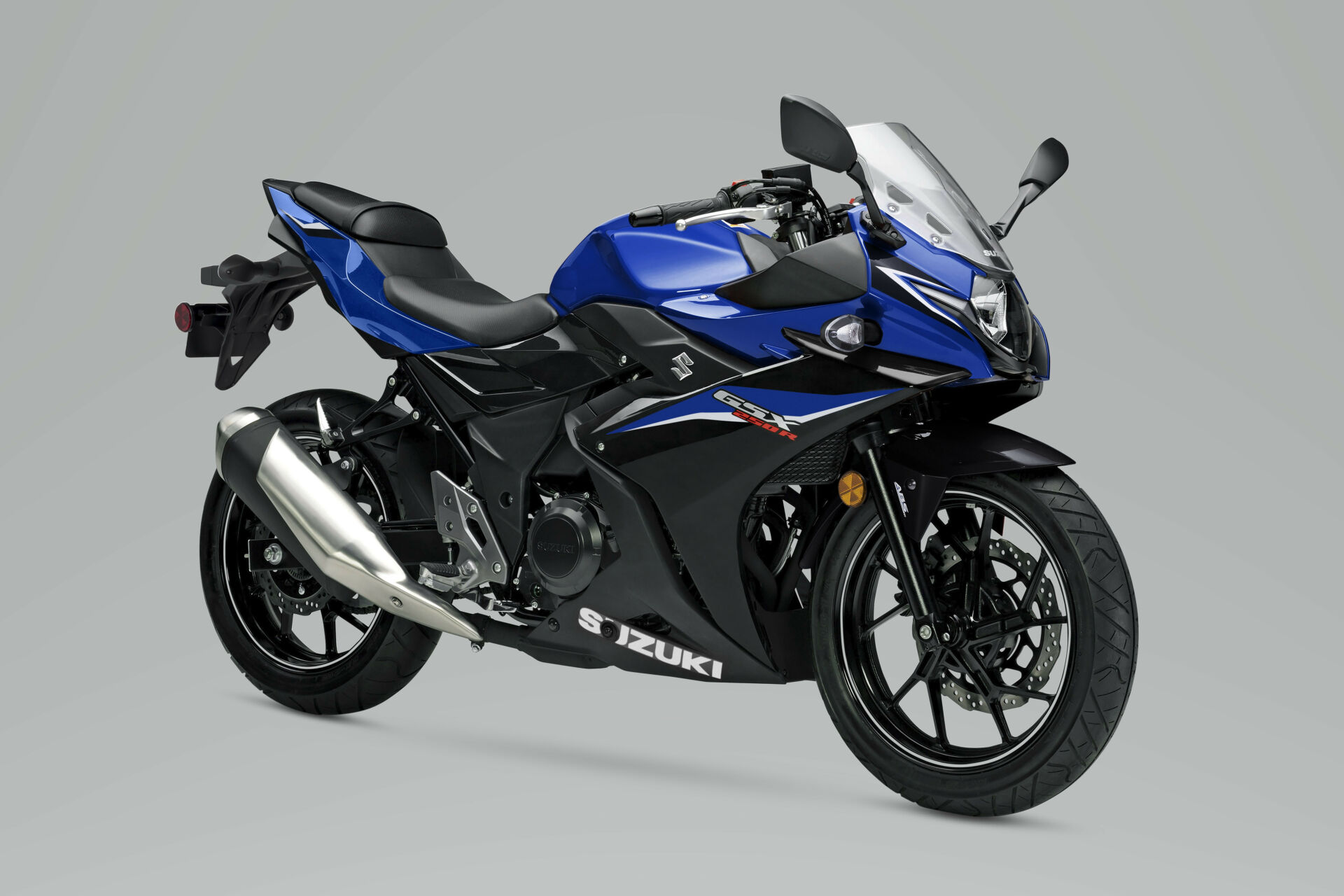 A 2022-model Suzulki GSX250R ABS. Photo courtesy Suzuki Motor USA, LLC.