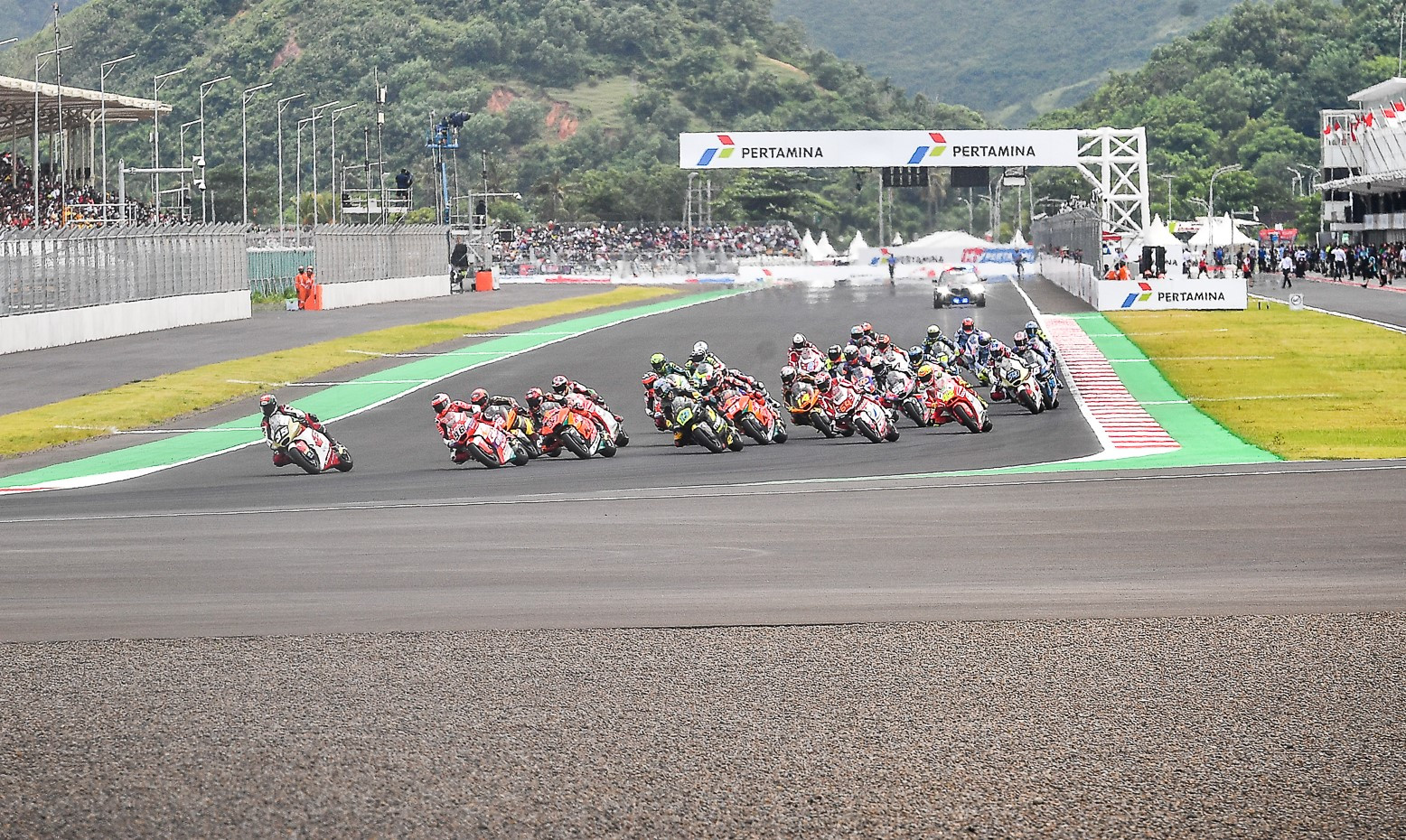 The start of the Moto2 race at Mandalika International Street Circuit, in Indonesia. Photo courtesy American Racing Team.