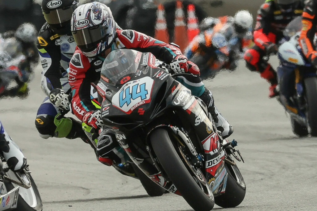 Sam Lochoff (44) charged to a top-20 finish after a challenging start. Photo courtesy Suzuki Motor USA, LLC.