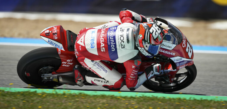 Moto3: Guevara Grabs Pole Position At Jerez
