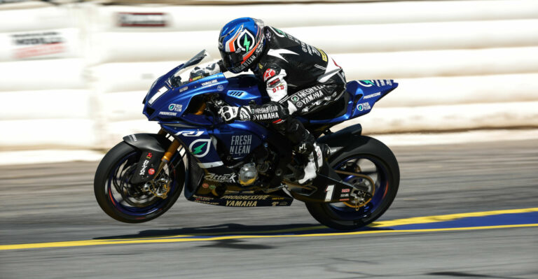MotoAmerica: Gagne Breaks Lap Record, Grabs Superbike Pole Position