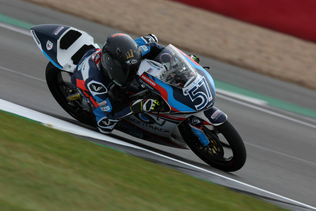 British Talent Cup Correa P7, Banish P23 In Race 1 At Silverstone