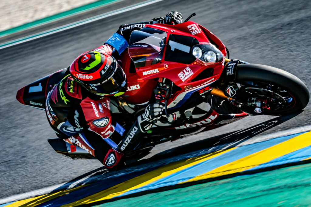 Gregg Black (1) on the Yoshimura SERT Motul Suzuki GSX-R1000 at Le Mans. Photo courtesy Team Suzuki Press Office.