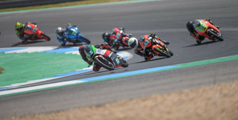 American Mikey Lou Sanchez P4 In ESBK Moto4 Race At Estoril