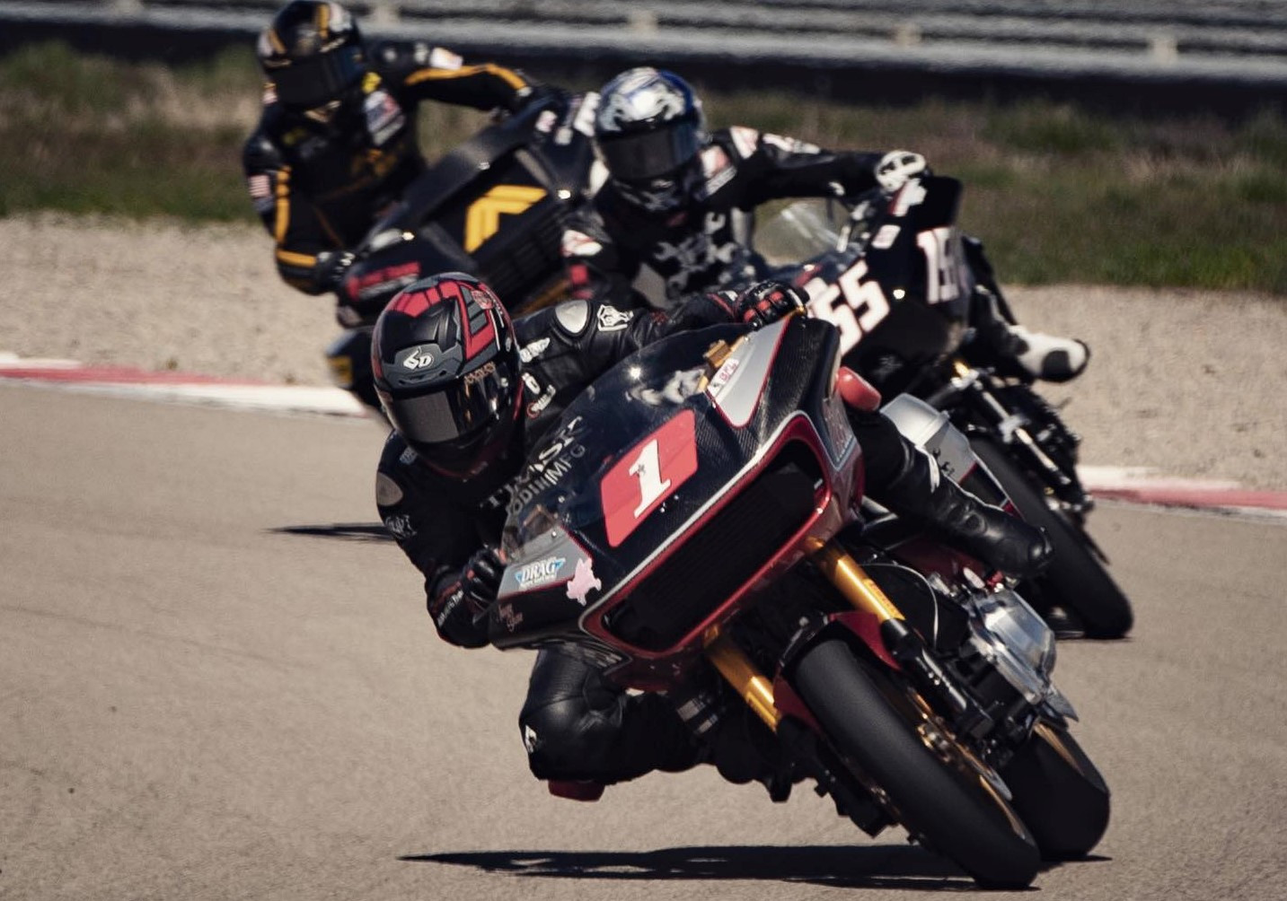 Shane Narbonne (1) leads Ben Bostrom (155) and Hawk Mazzotta (behind Bostrom) during the BRL Bagger GP race in Utah. Photo courtesy TRASK Performance.