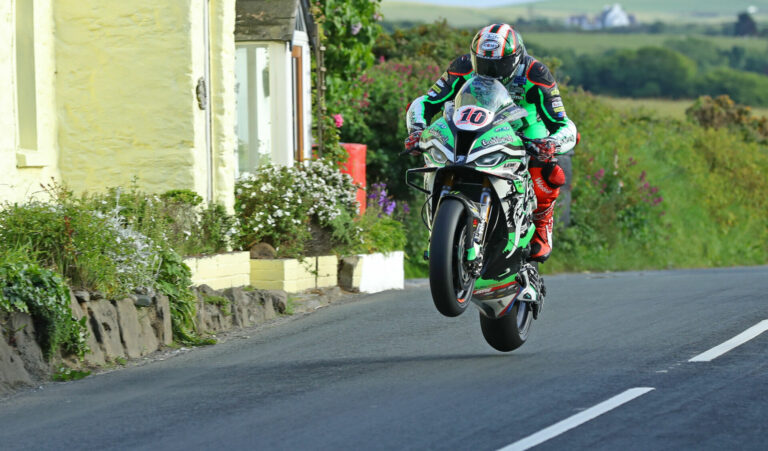 Isle Of Man TT: Hickman Does 130 mph Lap On Day Two Of Qualifying