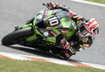 Jonathan Rea (10) on track during the 2019 Suzuka 8-Hours race. Photo courtesy Kawasaki.