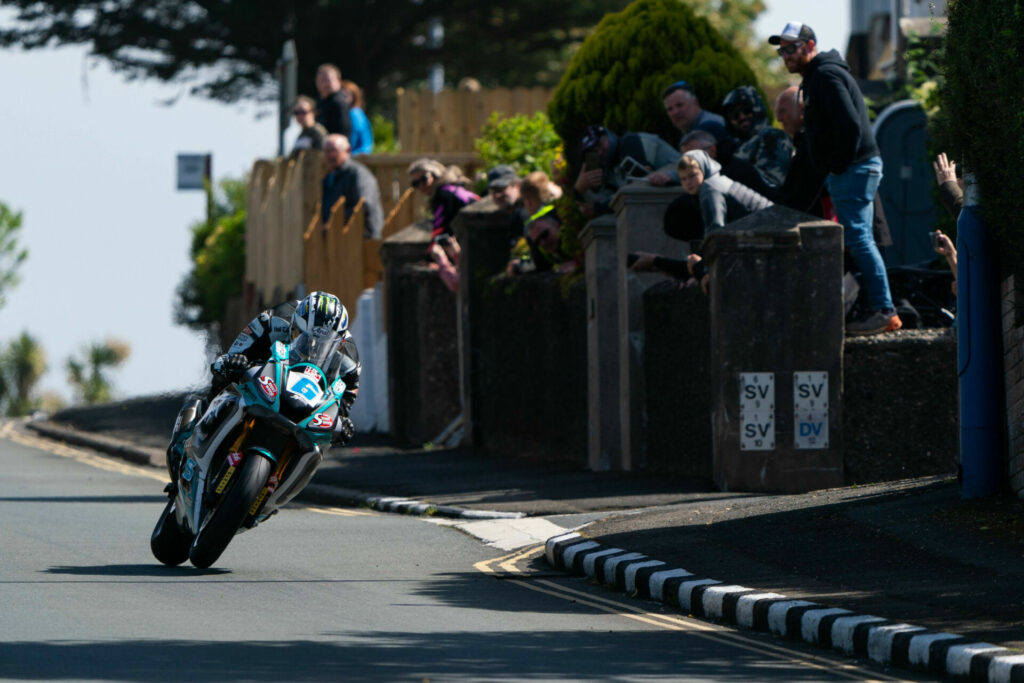 Michael Dunlop (6). Photo courtesy Isle of Man TT Press Office.