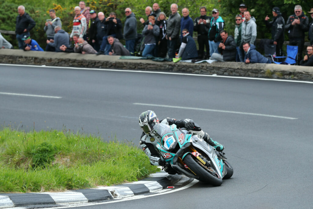 Michael Dunlop (6) in action Monday during the Supersport TT. Photo courtesy Isle of Man TT Press Office.