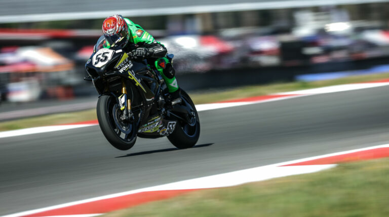 MotoAmerica: Gilbert Undergoes Surgery On Broken Femur