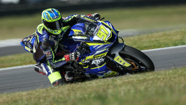 MotoAmerica: Landers Breaks Lap Record, Takes Supersport Pole Position