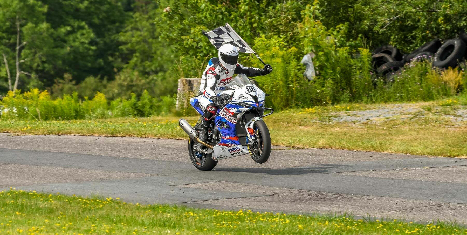 Ben Young (86). Photo by Damien Pereira, courtesy Ben Young Racing.