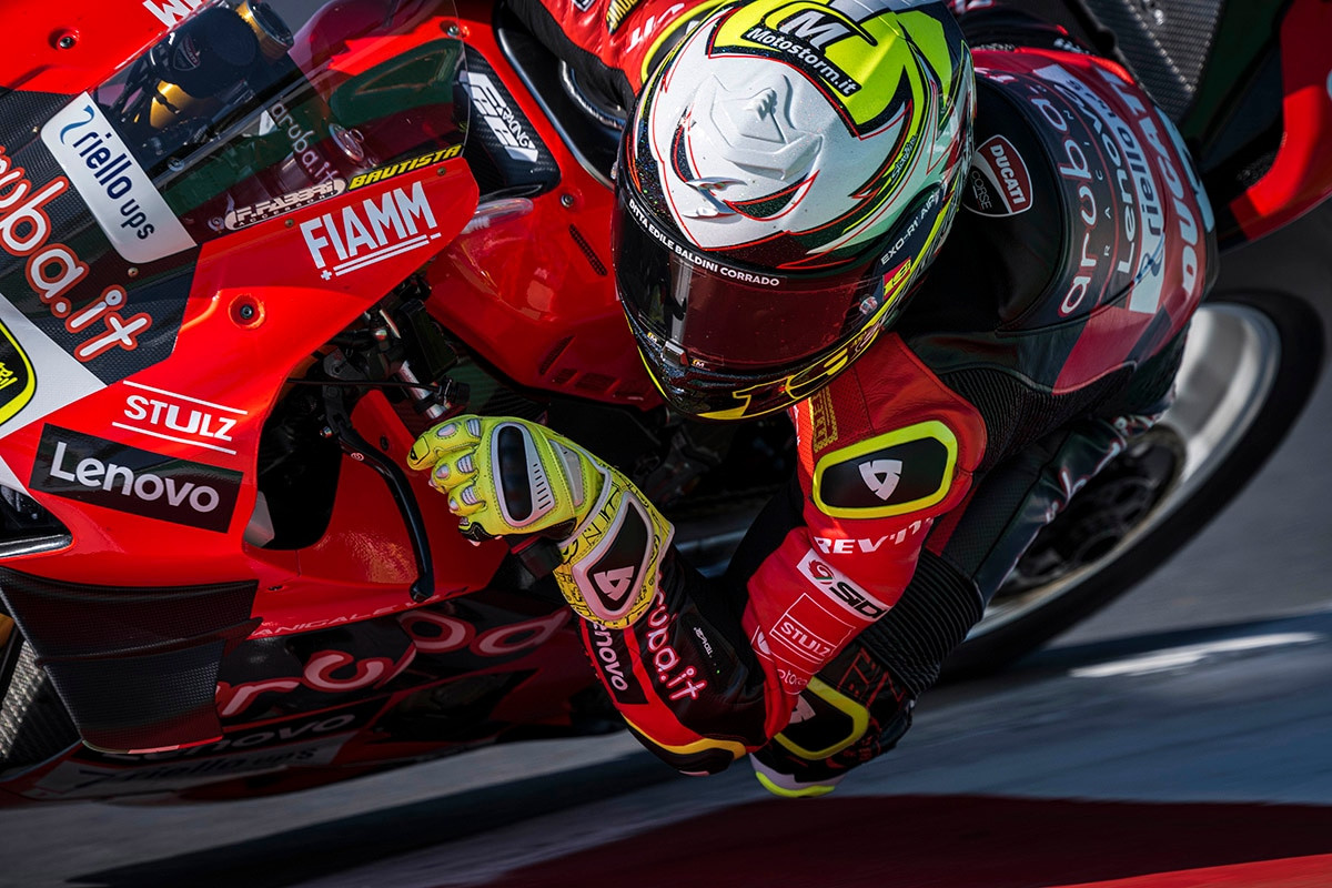 Alvaro Bautista (19). Photo courtesy Ducati.