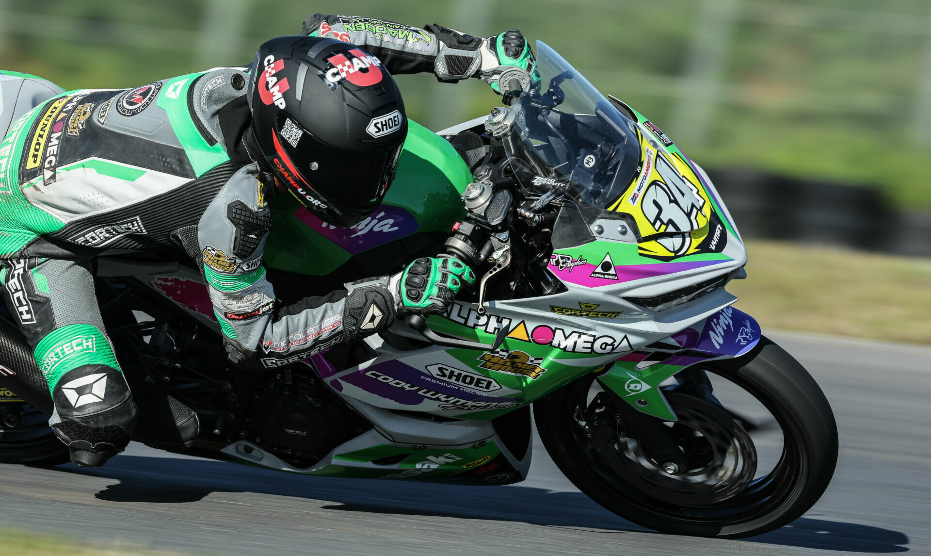 Cody Wyman (34) on his Alpha Omega Kawasaki Ninja 400. Photo by Brian J. Nelson.