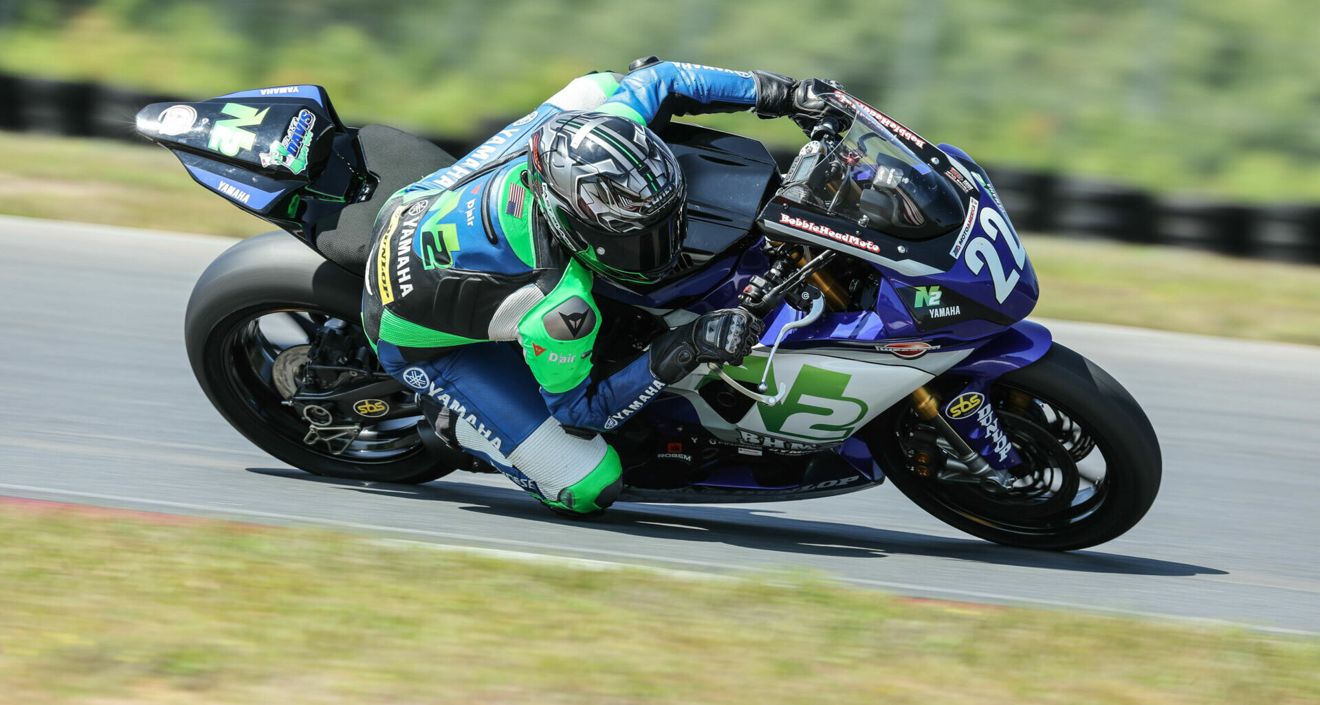 Blake Davis (22) at speed on the N2 Racing/BobbleHeadMoto Yamaha YZF-R7 at Brainerd. Photo by Brian J. Nelson, courtesy N2 Racing.