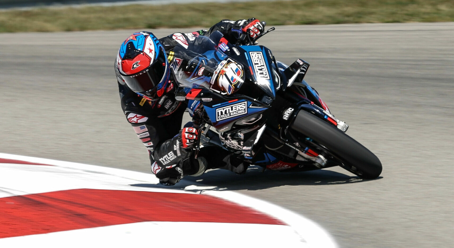 MotoAmerica Superbike and Stock 1000 racer Travis Wyman (10) has partnered with Bilmola. Photo by Brian J. Nelson.