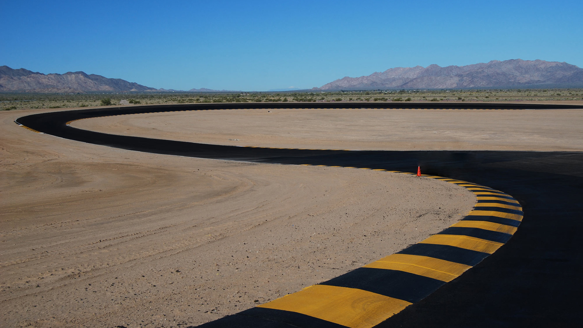 The new racing surface at Chuckwalla Valley Raceway. Photo by Micky Grana.