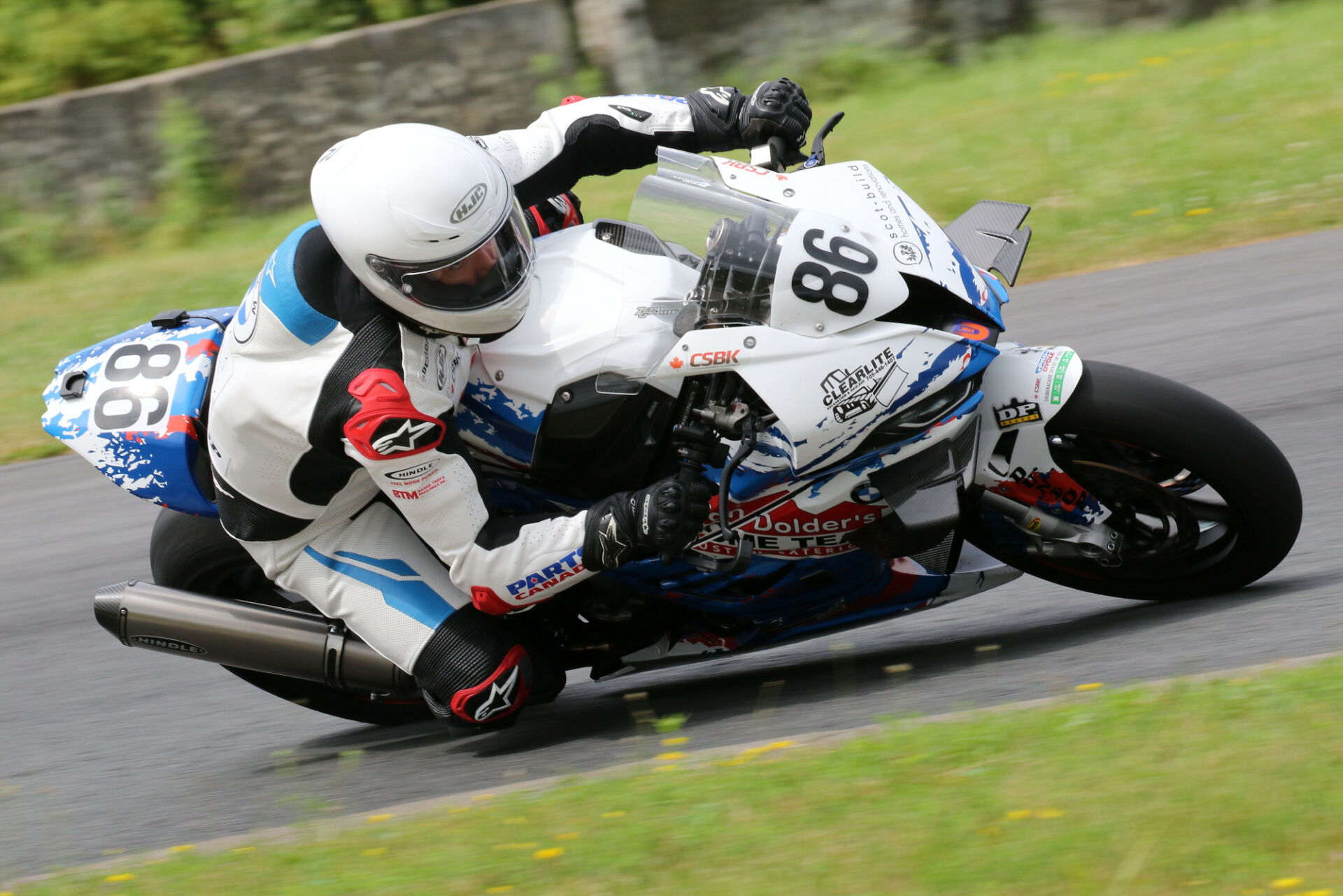 Ben Young (86) heads into the CSBK season finale this weekend at Canadian Tire Motorsport Park (a.k.a. Mosport) atop the Superbike championship standings. Photo by Rob O'Brien, courtesy CSBK/PMP.