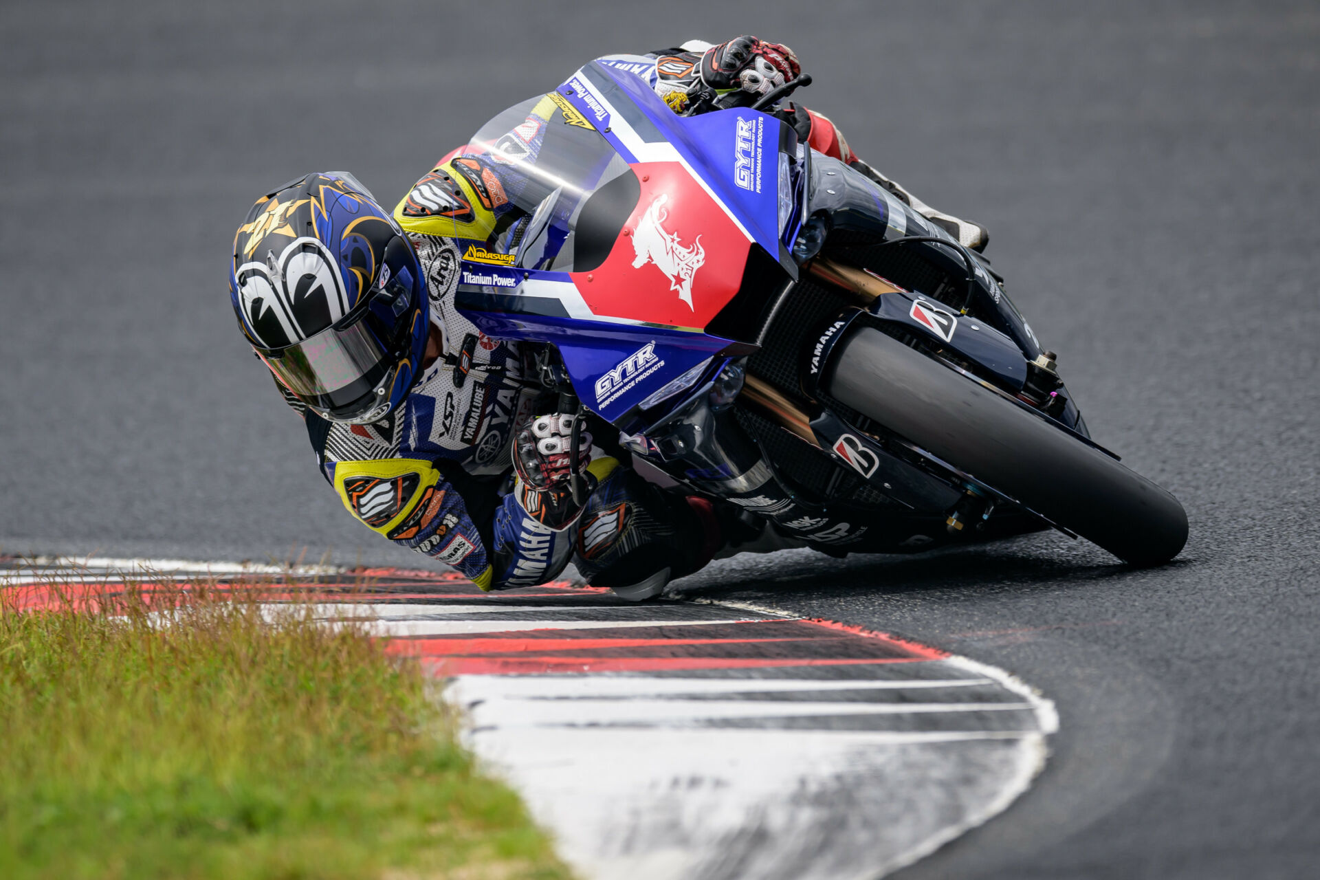 Katsuyuki Nakasuga in action at Okayama International Circuit. Photo by Kohei Hirota.