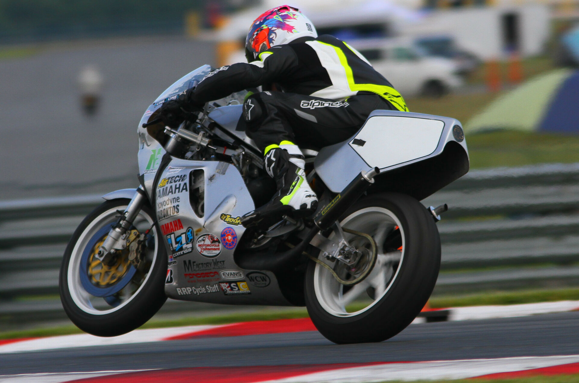 Nick Ienatsch on Rusty Bigley’s Spondon-framed Yamaha TZ750 during an AHRMA event at New Jersey Motorsports Park. Photo by TheSBimage.com, courtesy Nick Ienatsch.