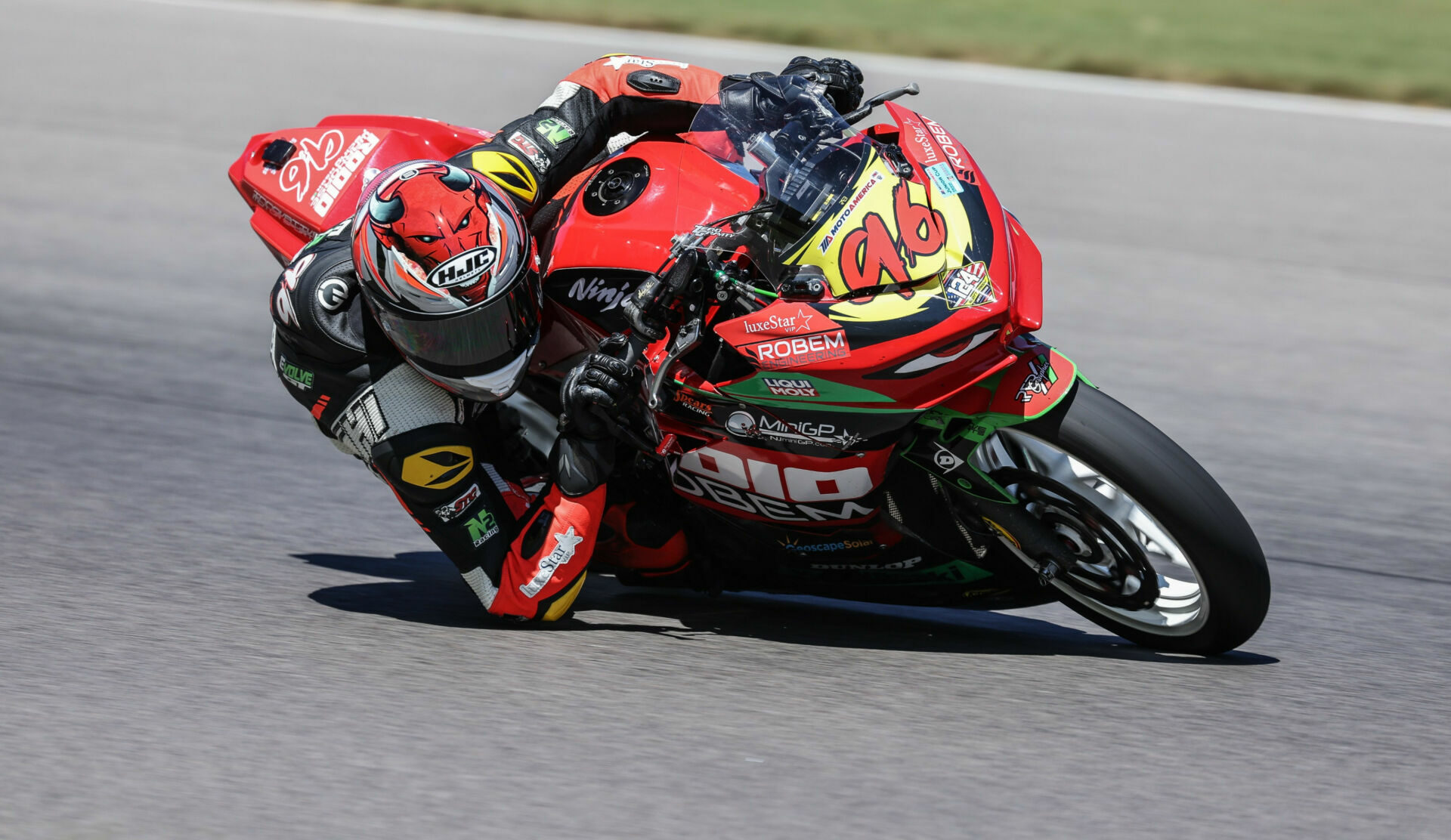 Gus Rodio (96) aboard his Rodio Racing Kawasaki Ninja 400. Photo by Brian J. Nelson, courtesy of Rodio Racing.