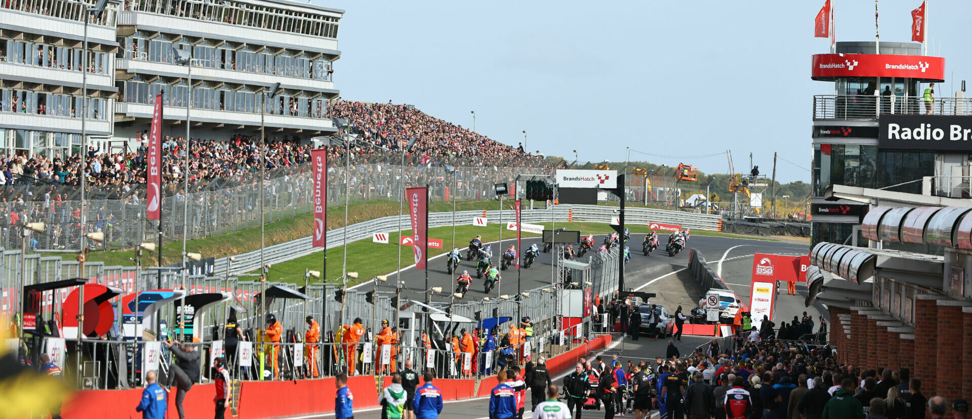 A scene from the 2022 British Superbike Championship finale at Brands Hatch. Photo courtesy MSVR.