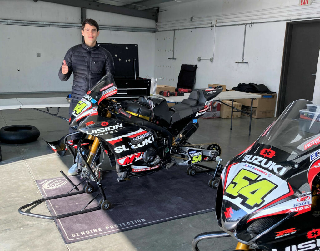 Richie Escalante with his Vision Wheel M4 ECSTAR Suzuki GSX-R1000R Superbikes. Photo by John Ulrich.