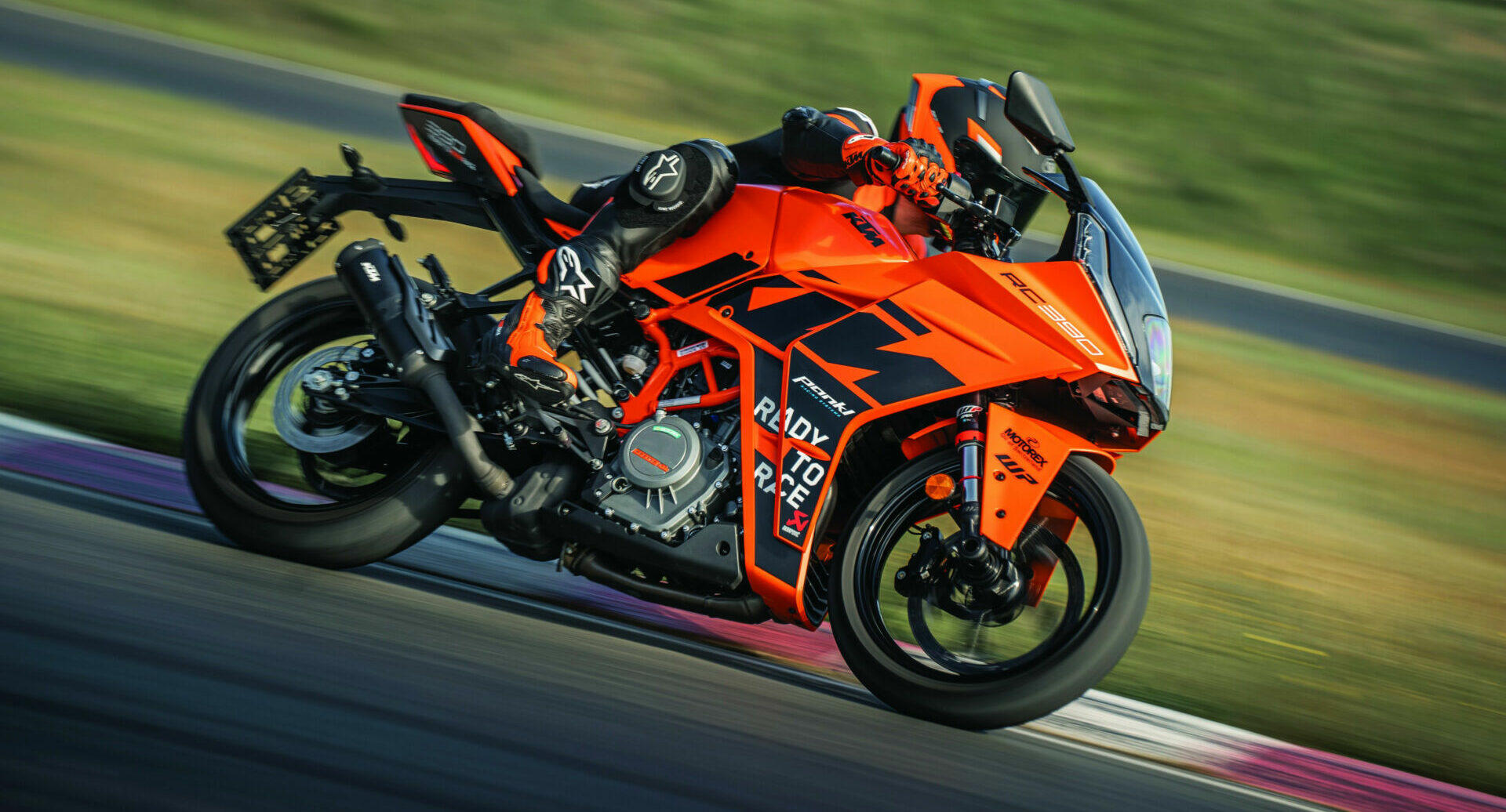 KTM Introduces New Color Schemes For Some Street Models