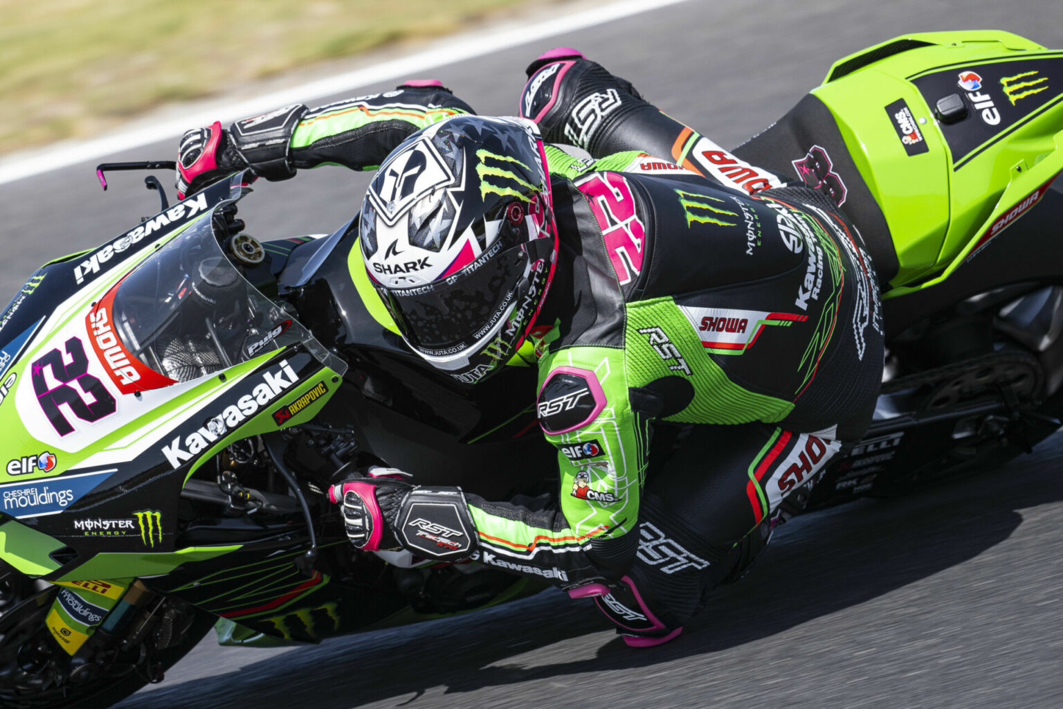 WorldSBK Lowes ReSigns With Kawasaki For 2024 Roadracing World