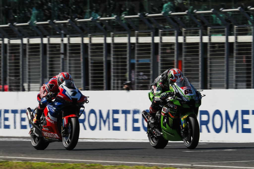 Jonathan Rea (65) and Iker Lecuona (7). Photo courtesy Dorna.