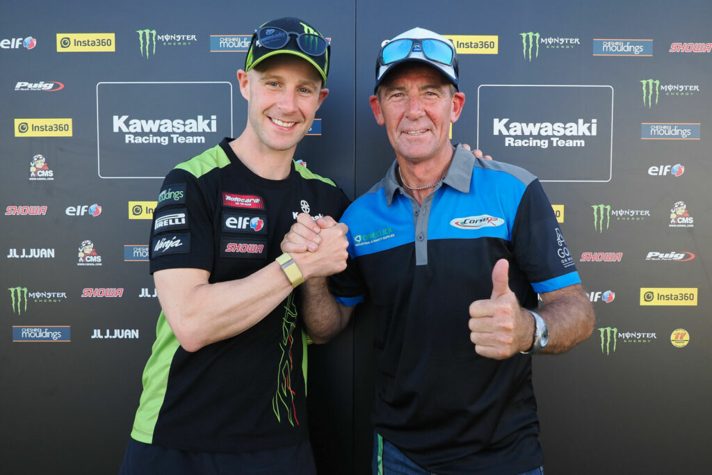 Jonathan Rea (left) and Troy Corser (right). Photo courtesy Dorna.